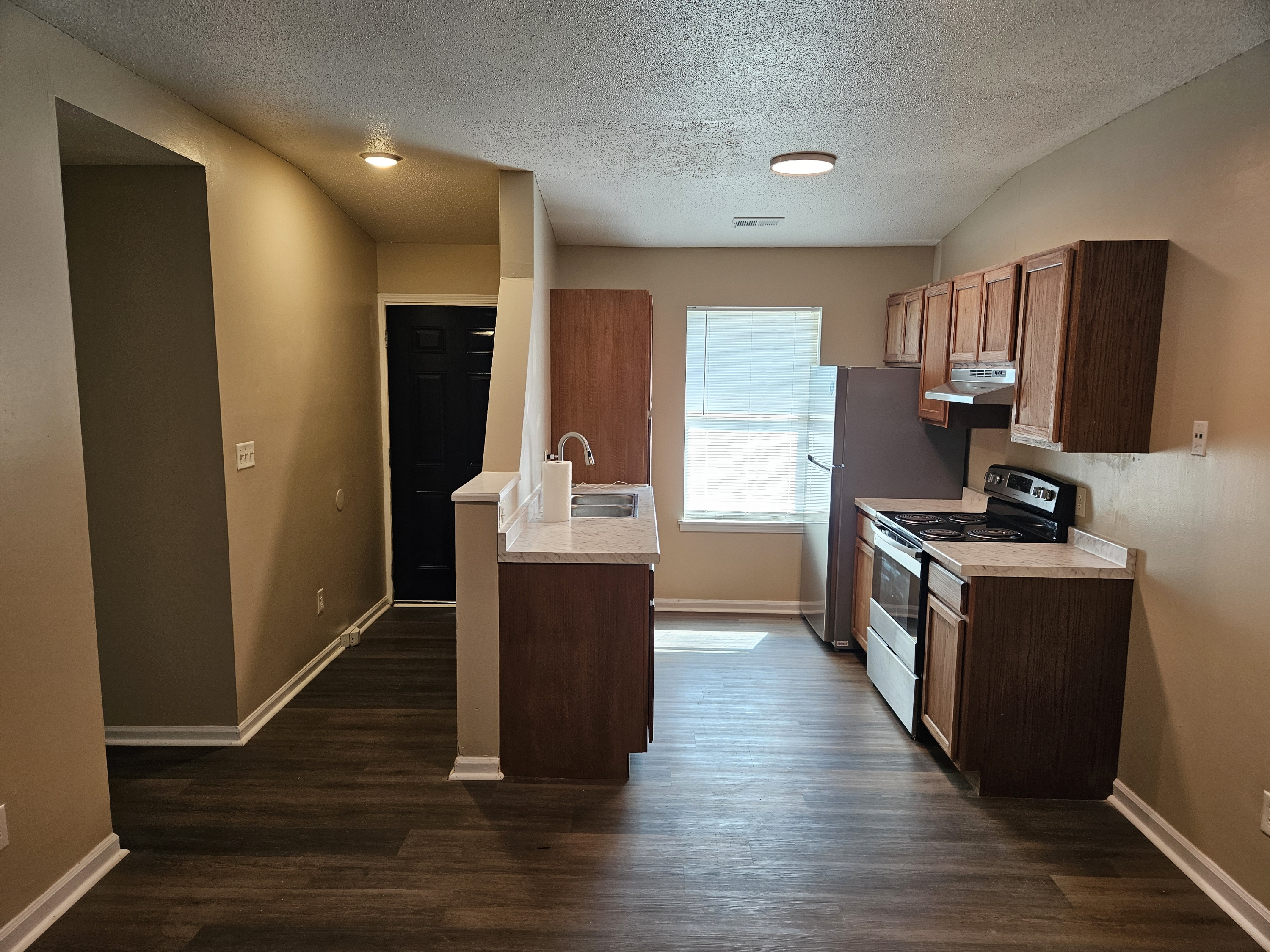 1905 Peach Creek Court - C